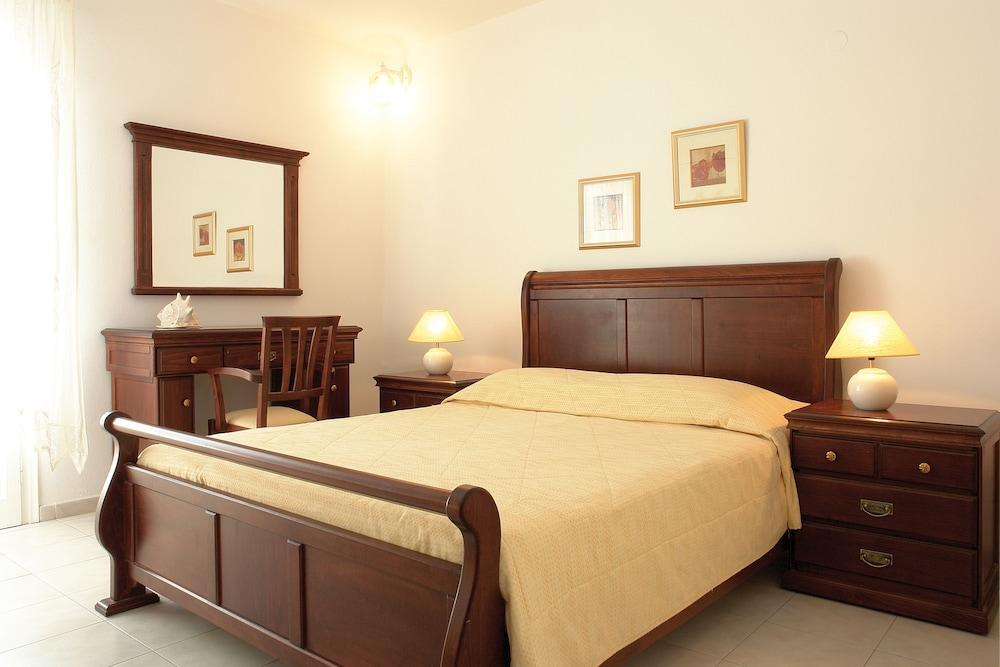 كارافوستاسيس Vardia Bay Studios المظهر الخارجي الصورة