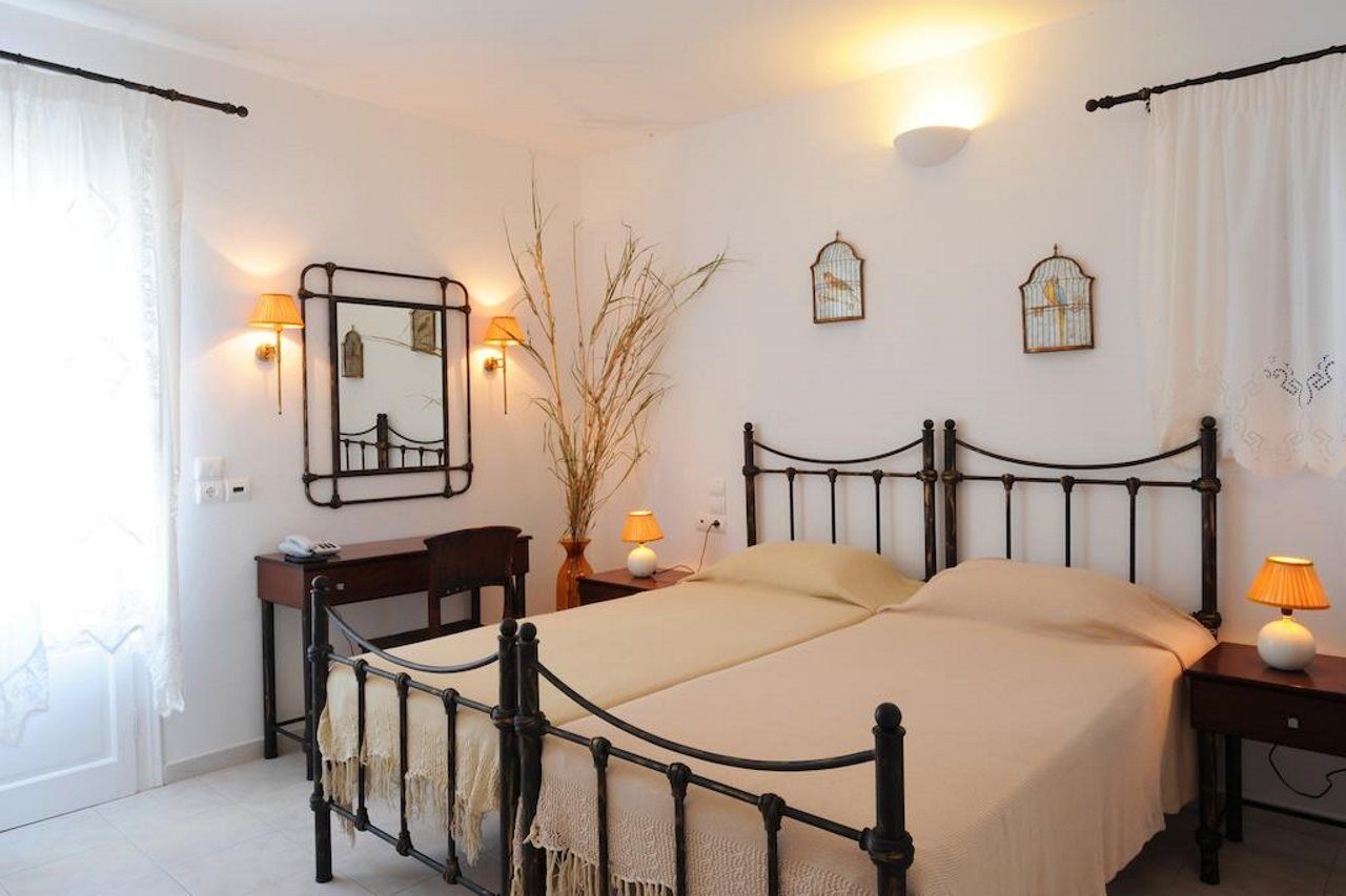 كارافوستاسيس Vardia Bay Studios المظهر الخارجي الصورة
